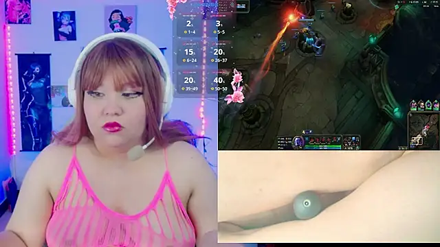 crystal7u7 online show from April 25, 1:41 am