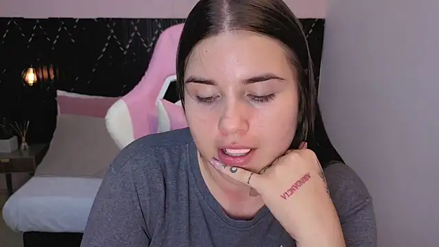 Aabby lee online show from February 26, 7:24 pm