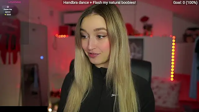 Alexis   Texas online show from October 24, 6:04 pm