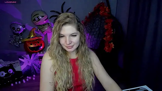 lily williamss online show from October 19, 1:18 am