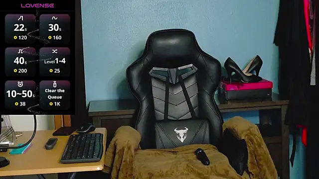 TreeJeanne online show from December 1, 4:49 am