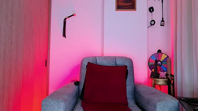 Diosa Alexandraa online show from April 25, 6:05 pm