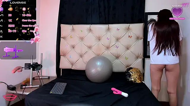 cleopatraa online show from March 6, 11:22 pm