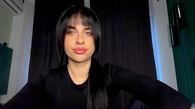 MariaValverdeee online show from February 9, 1:46 pm