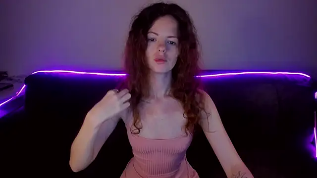 RubyAttwood online show from April 19, 9:50 pm