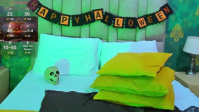 SuzanSmithh online show from October 10, 12:32 pm