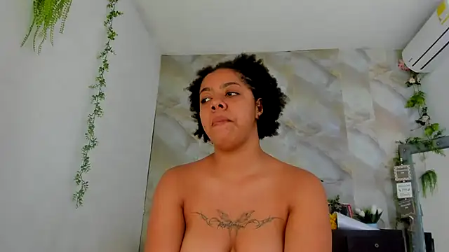 Alika01 online show from September 23, 9:46 pm