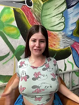 Hotnightsexxx online show from April 24, 7:38 pm