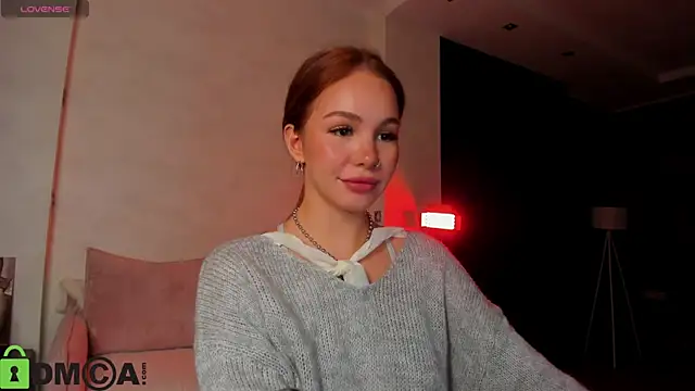 Snapshot of Tracy-Taylor chatting on September 17, 11:58 pm Tracy-Taylor online show from September 17, 11:58 pm