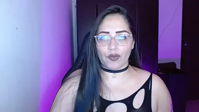 Snapshot of natashasmithe chatting on September 24, 2:43 am natashasmithe online show from September 24, 2:43 am