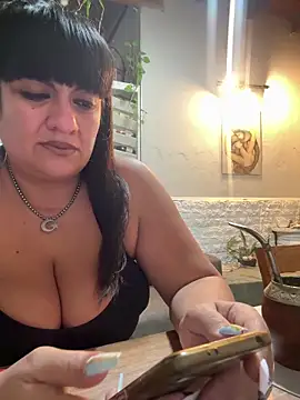 Sensualmente333 online show from June 11, 12:02 pm