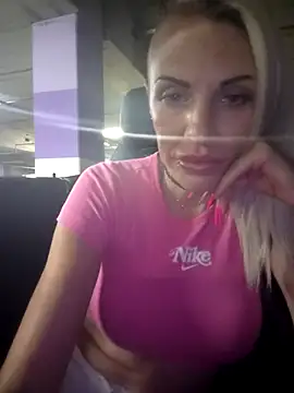 UK Tall Barbie Slut online show from April 22, 10:34 am