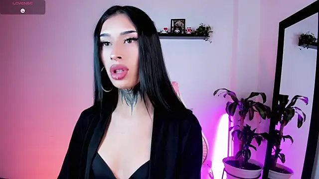 kali ka  online show from December 18, 8:35 pm