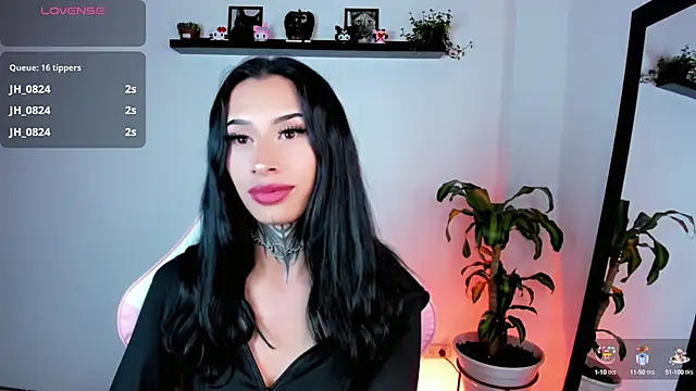 Snapshot of kali_ka_ chatting on October 16, 11:29 pm kali ka online show from October 16, 11:29 pm