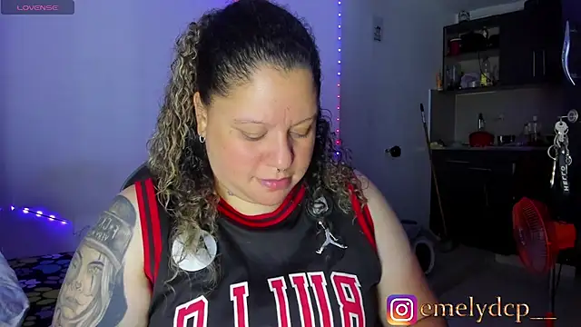 mariana maze online show from October 19, 5:42 am