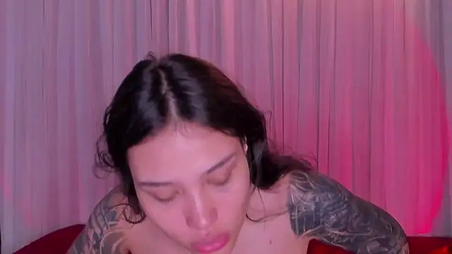 sweett dirty online show from March 18, 12:32 pm