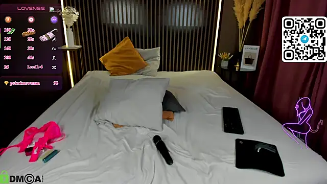 Aly Alyc online show from April 22, 2:52 am