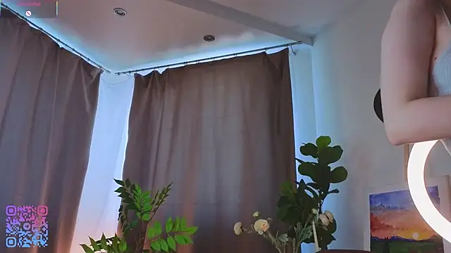 SoniaScott online show from April 26, 2:42 am