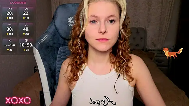 rocky foxy online show from April 14, 11:16 pm