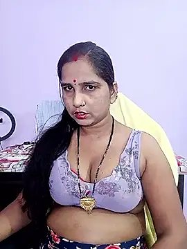 reemacouple007 online show from April 22, 4:59 pm