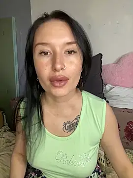 Roxana Bell online show from April 24, 11:35 am