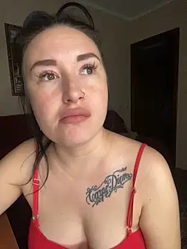 Roxana Bell online show from October 30, 6:09 pm