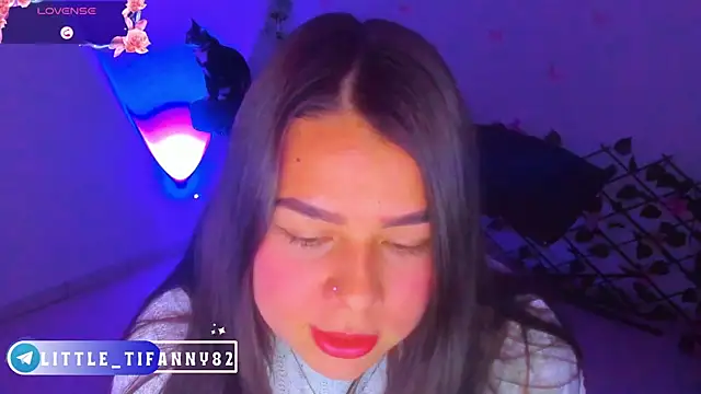 little tifanny82 online show from April 28, 1:37 pm