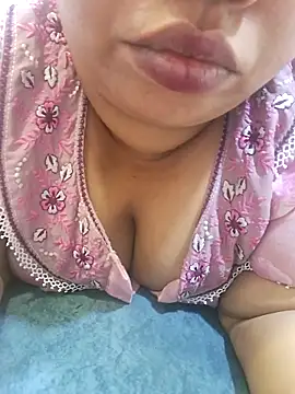 Ravina patil1 online show from April 29, 8:25 pm