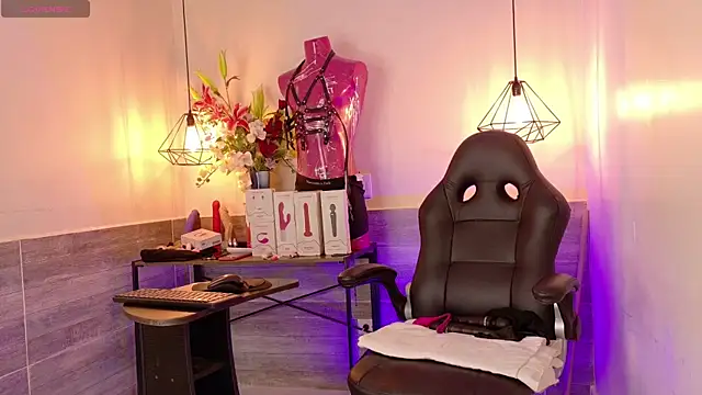 Scarlettt Ass online show from June 12, 12:46 pm