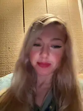 Snapshot of propertyofdaddy chatting on October 8, 12:15 am propertyofdaddy online show from October 8, 12:15 am