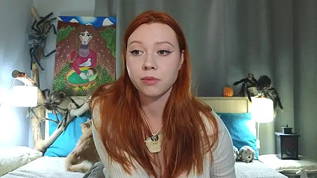 Snapshot of MileyMiller chatting on October 11, 10:42 am MileyMiller online show from October 11, 10:42 am