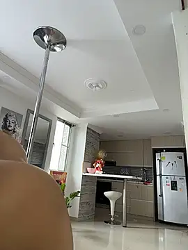 Melina-Smith online show from December 22, 9:40 pm