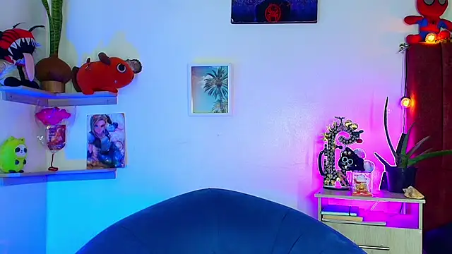 alisson zafiro  online show from March 12, 3:31 am