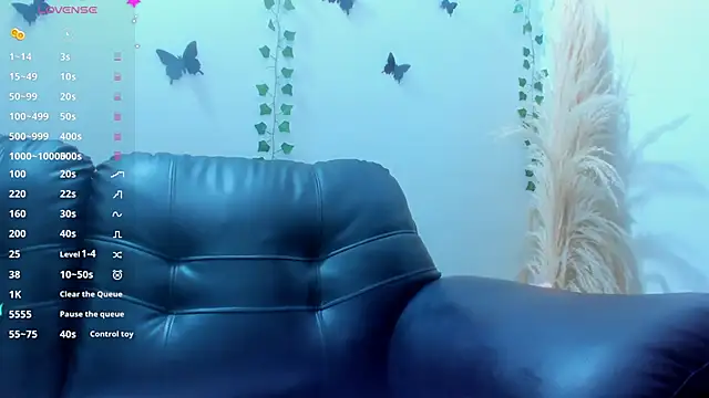 Snapshot of Amani_Bakir chatting on October 15, 11:46 am Amani Bakir online show from October 15, 11:46 am
