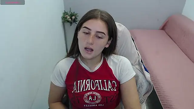 Snapshot of valerie_diaz1 chatting on September 12, 1:51 pm valerie diaz1 online show from September 12, 1:51 pm