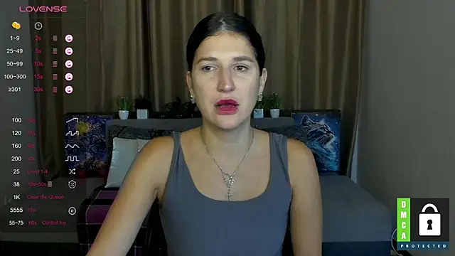 Snapshot of Alianna_Solo_Kisses chatting on September 23, 5:27 am Alianna Solo Kisses online show from September 23, 5:27 am