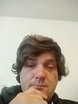 Stickybros2u online show from May 7, 11:58 am