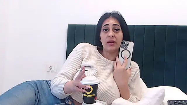 Aimeclark online show from April 23, 6:21 am