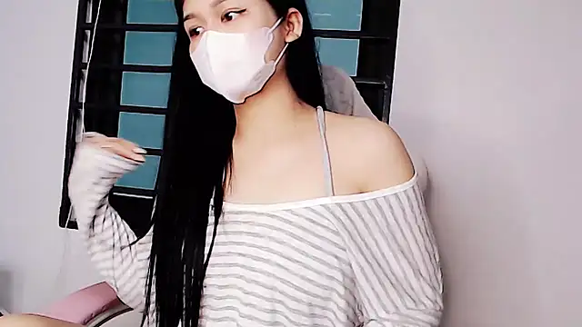 ---Hera--- online show from February 2, 4:44 am