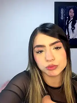 Snapshot of Amelia_Honney_ chatting on October 13, 5:37 pm Amelia Honney online show from October 13, 5:37 pm