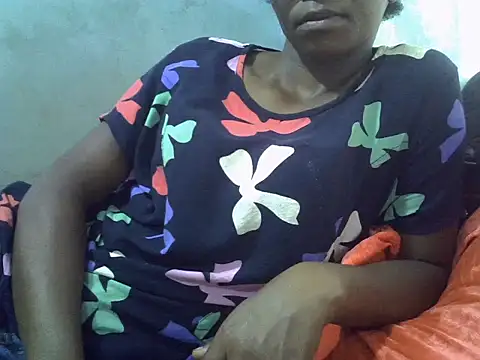 ElianeHot online show from April 25, 2:25 pm