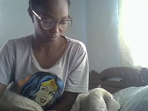 ElianeHot online show from June 5, 7:47 am