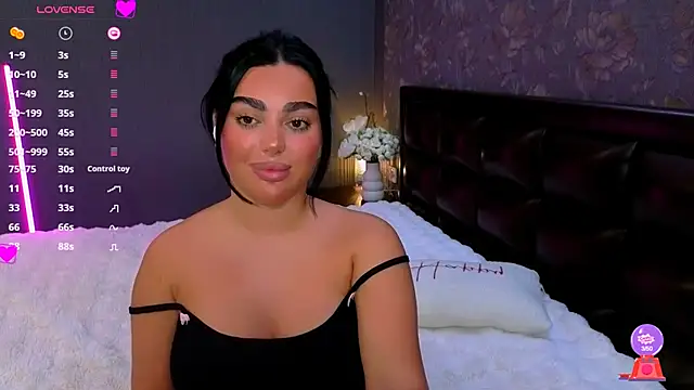 Snapshot of babyleilaa chatting on October 12, 8:22 pm babyleilaa online show from October 12, 8:22 pm