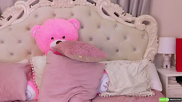 JennyFerguson online show from April 7, 6:43 pm