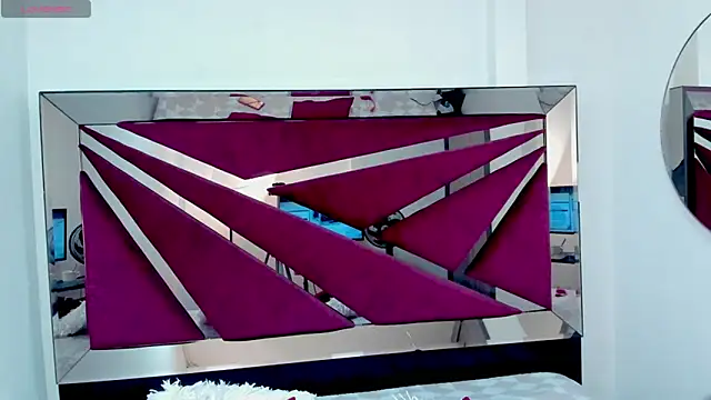 FaloonRoussel online show from March 28, 7:24 pm