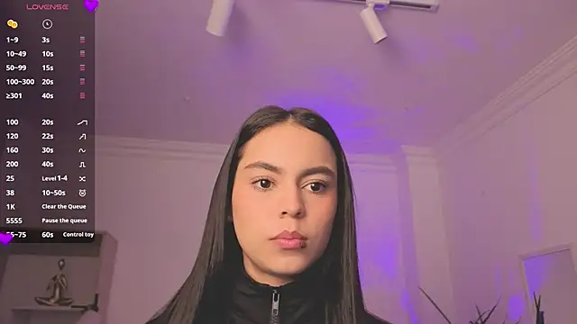 Aleejaa   online show from April 27, 11:18 am