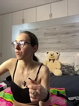 MartiniiSelenna online show from June 7, 7:04 am