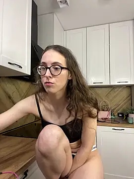 MartiniiSelenna online show from November 30, 8:29 am