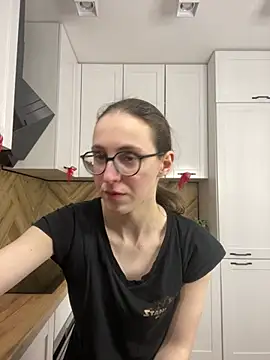 MartiniiSelenna online show from April 22, 5:59 am