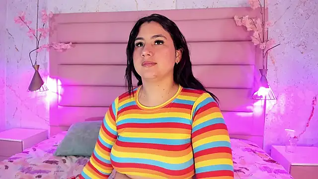 sabrinamilani online show from November 10, 3:45 am